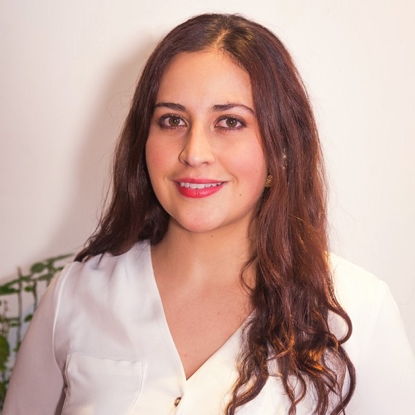 Lorena Valderrama Magister Marketing
